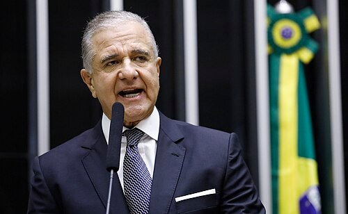 Deputado pede audiência sobre a publicidade de bets ilegais em redes sociais